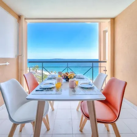 La Palme D'azur - * Cannes